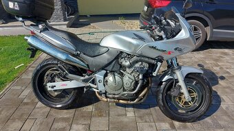 Honda Hornet 600 - 2