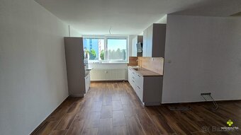 Priestranný 3-izbový byt na predaj – 84 m² - 2