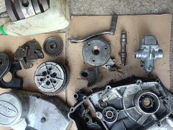Predám motor na jawu 350 638 - 2