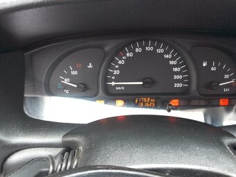 OPEL VECTRA 1998 - 2