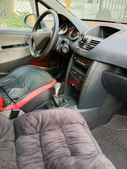 Peugeot 207 1,4  ,2006 , benzín - 2