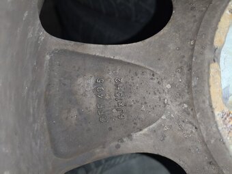Elektróny 4x108 - 2