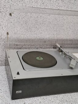 Braun Audio M1 》Stereo-Steuergerät in Alltransistor-Technik - 2