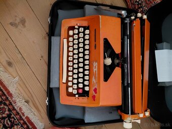 Písací stroj consul - 2