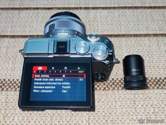 Canon EOS M6, Canon EF-M 15-45mm f/3,5-6,3 IS STM - 2