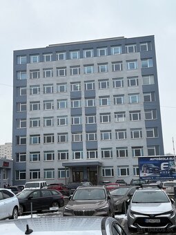 prenajom kancelarii a obchodnych priestorov na Letnej - 2