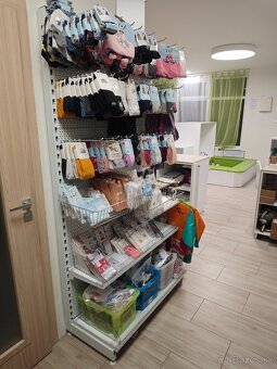 Jednostranný kovový regál na háčiky 103x48x204 - 2