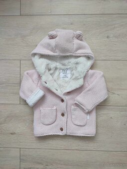 Kabátik/svetrík F&F a čiapka H&M, veľkosť 68 - 2