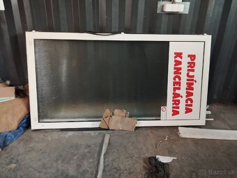 Hliníkové dvere - okno - 2