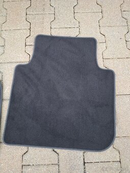 Textilné koberce Kodiaq I a nožné opierky - 2