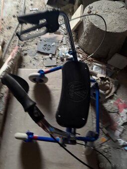 Chodítko, invalidný volzík - 2