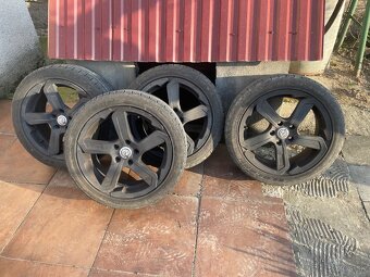 DOTZ R17 (5x112) - 2