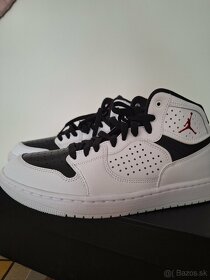 Nike Jordan NOVE - 2