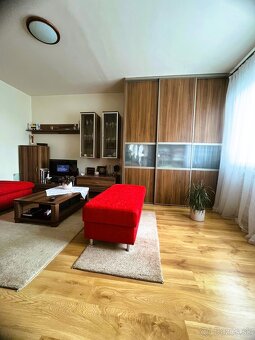 Krásny, slnečný 1 izbový byt centrum, Okružná ul., Levice - 2