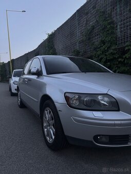 volvo v50 kombi, 2006, 2.0d 100kW - 2