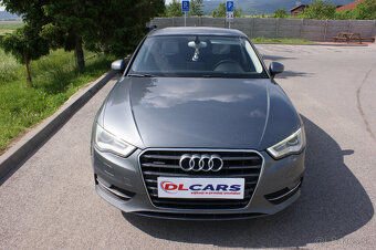 Audi A3 Sportback 2.0 TDI DPF 184k Ambiente quattro S tronic - 2