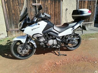 Suzuki dl 650 V strom - 2