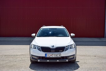 Škoda Octavia Combi SCOUT 2.0TDI DSG GARANCIA KM, NEBURANE - 2