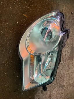 Predam predne svetlo VW Touran lift - 2