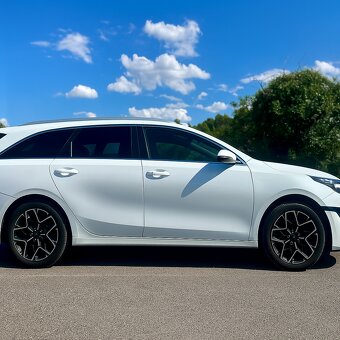 KIA Cee’d SW GT Line Combi 117.5kw Manuál - 2
