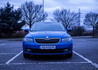 Škoda Octavia Combi 2.0 TDI Business - 2