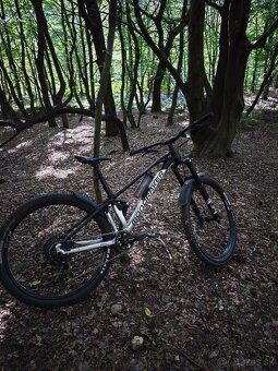 Mondraker Foxy 29 (2022) Racing horsky bicykel - 2