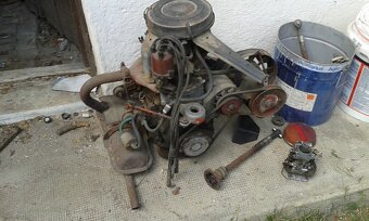 FIAT 850 - 2