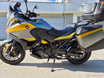 Predám Honda NT 1100 - 2