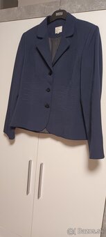 Nohavicovy kostym len 9 euro ako NOVY - 2