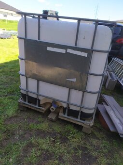 IBC - 1000 litrova nadrz - 2
