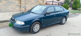 Skoda octavia 1.6 benzin - 2
