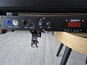 Predám moving led bar 8x10W RGBW - 2