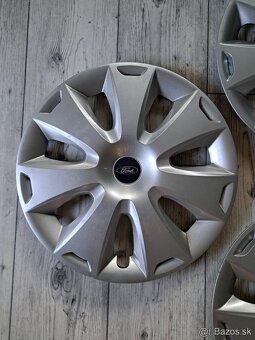 Kryty kolies, puklice FORD R16 veľmi zachovalý stav - 2
