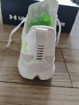 Under armour velociti - 2