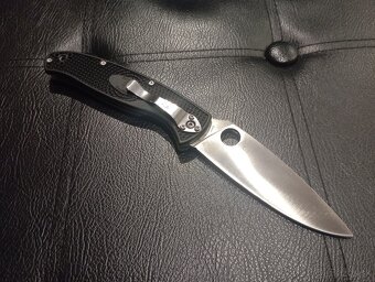 Spyderco Resilience lightweight klon - 2