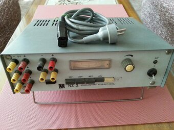 Tesla NZ 2 Tesla DV 10 - 2