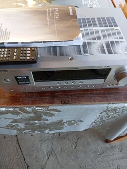 YAMAHA RECEIVER RX V 361 - 2