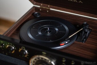 Retro hudobné centrum Victrola VTA-270B (6v1) - 2