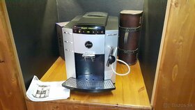JURA F 90 plnoautomatický kávovar - 2