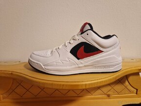 Nike Jordan - 2