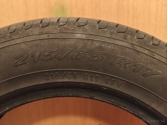 Pirelli Scorpion 215 65 R 17 - 2
