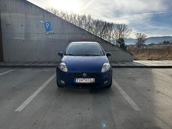 Fiat Punto Grande Racing Blue - 2