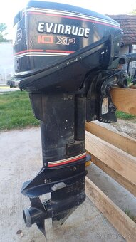 Motor Evinrude - 2