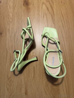 Pinko lodicky vel.:40 - 2