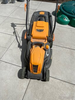 Kosačka Riwall REM 4218 - 2