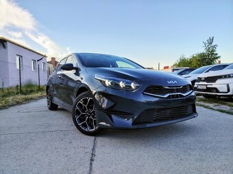 Kia Ceed 1,5 T-GDi M6 Edícia Sport - 2