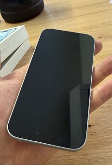 Predám Apple iphone 15 256 GB - 2