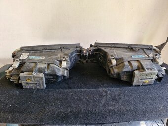 Xenony octavia 1 - 2