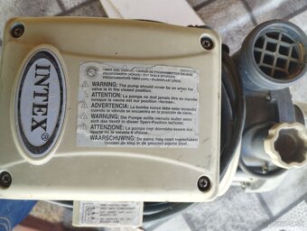 Bazénové čerpadlo Intex - 2