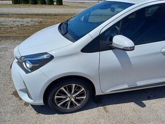 Toyota yaris - 2